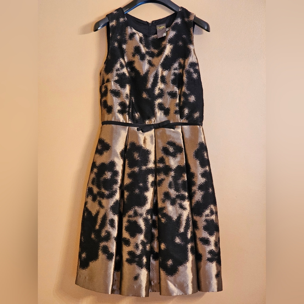 Taylor A-Line Sheath Dress, Black and Gold, Size 2